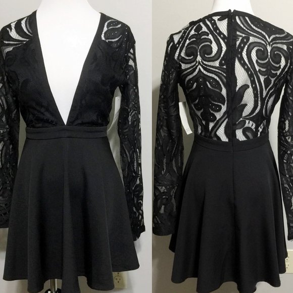 New TOBI Plunging Neckline Dress S Womens Sheer Lace Back Sexy Flirty Vegas Mini - Picture 2 of 15